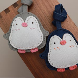 Dije de pingüino de cuero, dije de pingüino para bolso, lindo dije de pingüino para bolso y monedero de cuero, llavero de animal, kit de cuero, dije para bolso imagen 3