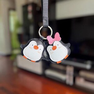 Dije de pingüino de cuero, dije de pingüino para bolso, lindo dije de pingüino para bolso y monedero de cuero, llavero de animal, kit de cuero, dije para bolso imagen 2