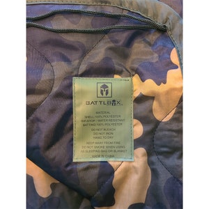 US Military Woodland Camo Poncho Liner Sleeping Bag Bubbie Woobie Blanket Camouflage Pattern with Tie Down Straps Adult & Kids Camping Gear image 6