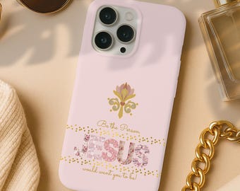 Könnte beinhalten: Hellrosa Handyhülle mit floralem Design und dem Wort "JESUS" in einem floralen Muster. Die Hülle enthält auch den Text "Sei die Person, die Jesus von dir haben möchte!"
