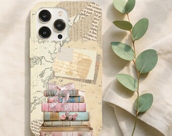 Könnte beinhalten: Eine Smartphone-Hülle mit einem Collage-Design aus Vintage-Papiertexturen, einer kleinen Büroklammer und einem Stapel von sechs Büchern, die mit einem glitzernden rosa Band zusammengebunden sind. Der Hintergrund zeigt florale Linien.