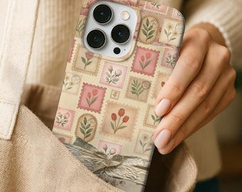 Etui aus weichem, beigen Vintagecore Leder, mit Stempelmuster, Gedämpfter Blumendruck