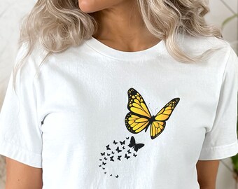 Camisa mariposa, camisa Animal Graphic, camisa Crewneck, regalo del Día de las Madres, camisa minimalista, camisa mamá, camisa mariposas, camisa vintage