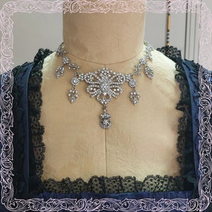 18th Century Paste Necklace - Georgian Jewellery - Rococo Bow Necklace -  Rococo Jewelry - Marie Antoinette Jewelry - Versailles Ball