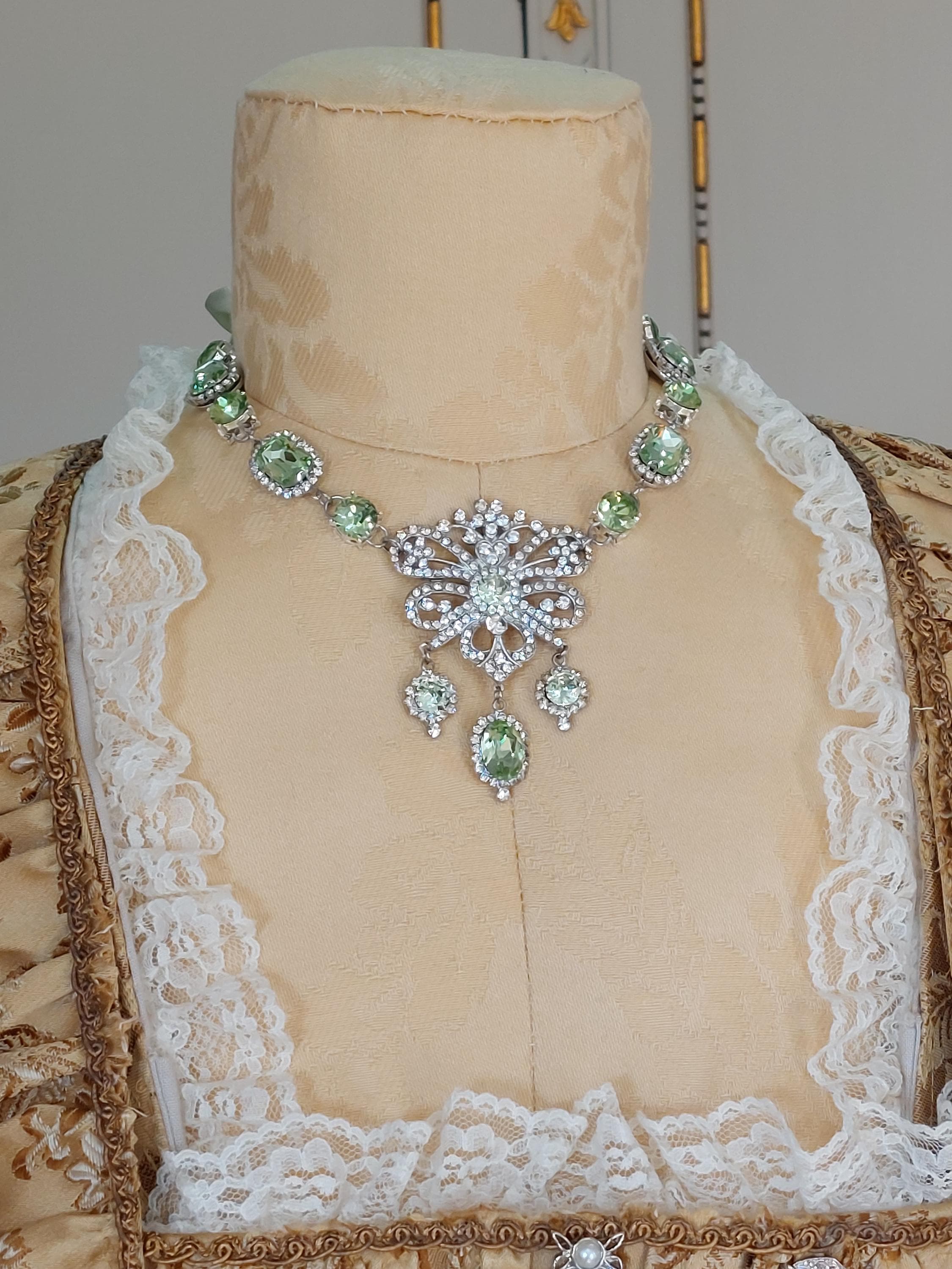 Rococo Bow Jewelry Set Necklace and Earring Set 18th Century ...