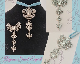 Pendentif Métal Et Strass Noeud Avec 3 Gouttes - Forme Saint-Esprit, Style 18e Siècle, Occasion