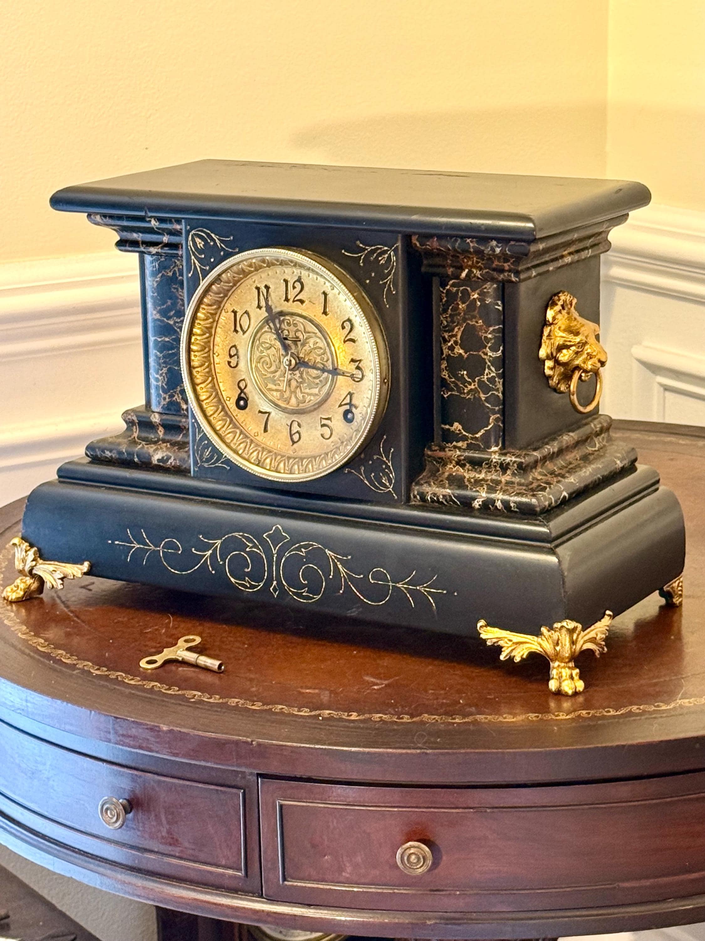 Antique En Welch Mantel Clock - Etsy