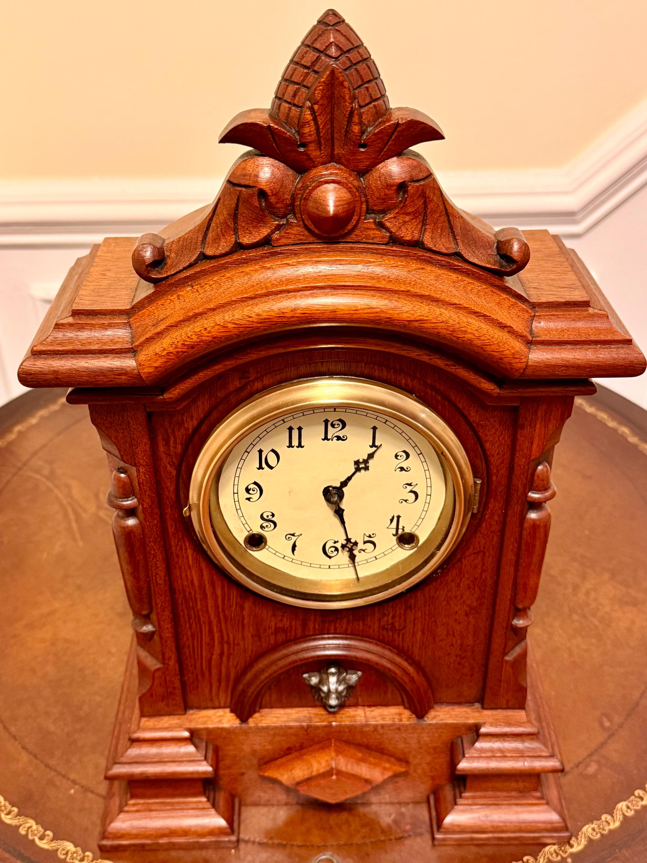 Antique Kroeber “arch Top Extra” Mantel Clock (c. 1865–1875) – 8