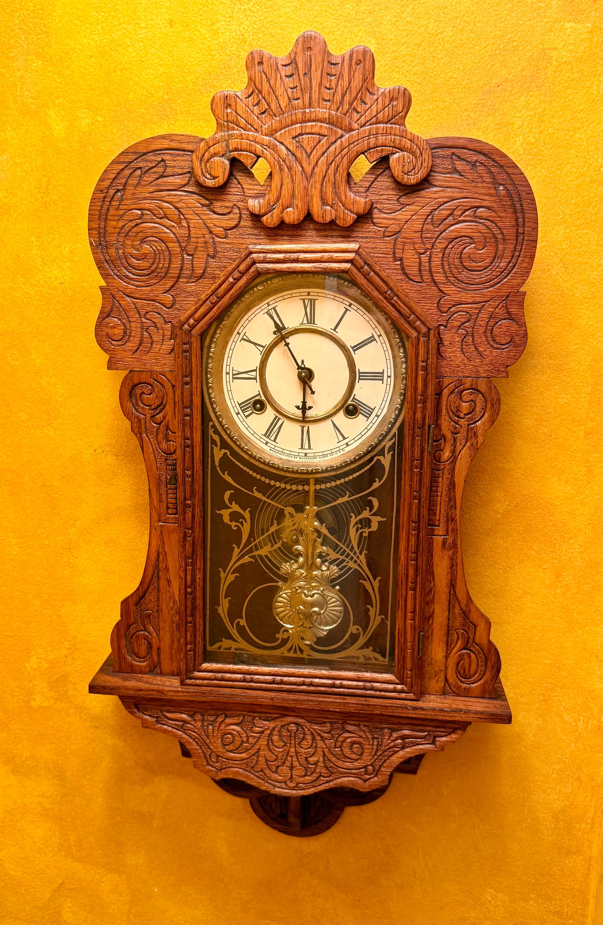 アンティーク置き時計　Antique Waterbury ゼンマイ式時計 Antique Waterbury Mantel Clock (1920s) - Etsy