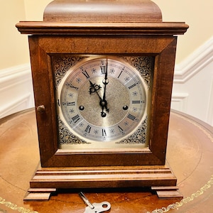 Vintage Hamilton Wheatland Winding Westminster Chime Carriage Clock