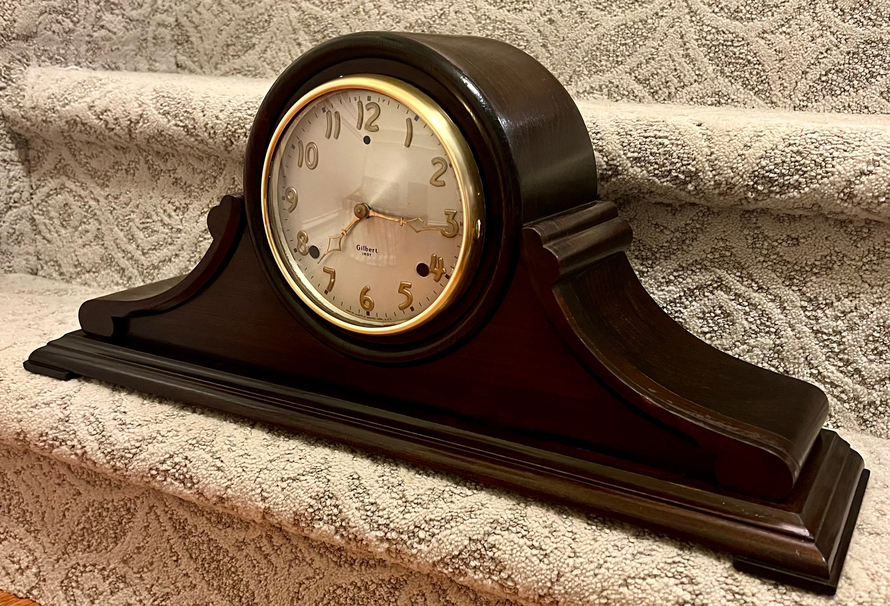 Antique Mantle Clock Vane Wm. L. Gilbert Clock Co. Ornate Wood, Brass 1907  -  Canada
