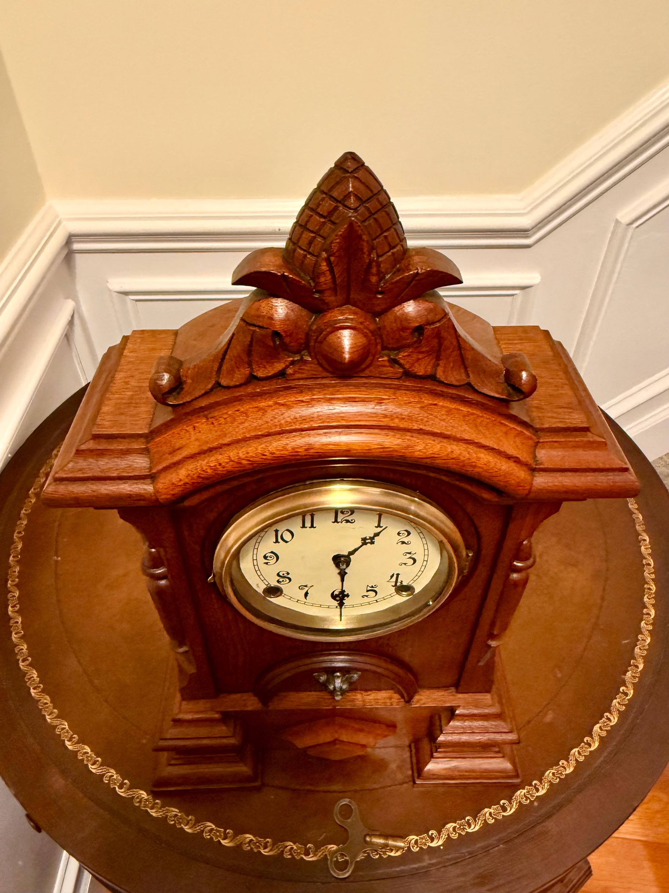 Antique Kroeber “arch Top Extra” Mantel Clock (c. 1865–1875) – 8