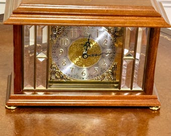 Vintage Ansonia “Gold Medallion” Electronic Westminster Chime Mantel Clock – Model 1345 C – Brass Dial, Beveled Glass Panels