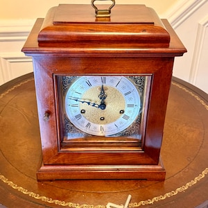 Ridgeway Bracket/Carriage-Style Mantel Clock — Westminster Chime (1970s), German 8-Day Movement