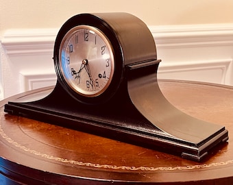 Vintage New Haven Tambor Style Clock