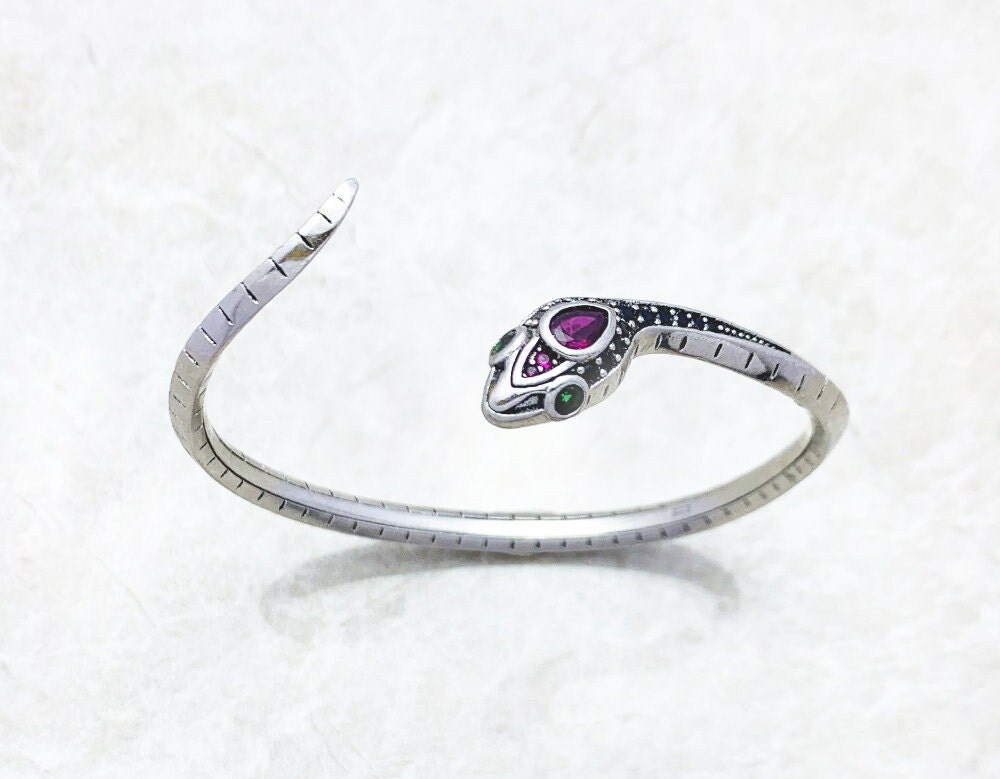Aurora Serpent - Labradorite & Sterling Silver Snake Talisman Ring