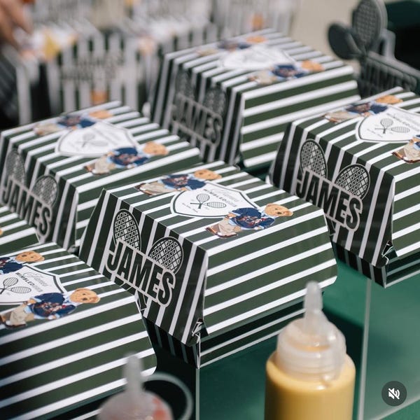 custom Burger Box, Personalized Food Boxes for Parties,  wedding favors, personalized food Boxes, food trays, custom food boxes,