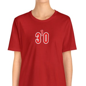310 T-shirt, riktnummer t-shirt, 310, Los Angeles, Kalifornien, THREE ONE OH, (röda siffror med vit kontur)