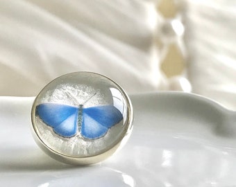 Butterfly button, a lovely Something Blue for the bride, unique bridal shower gift idea, perfect for garden wedding, Summer Azure Butterfly