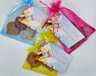 Corazones de semillas de Pascua - 3 piezas de corazones de semillas en una bolsa de organza - Felices Pascuas - con tarjeta - personalizable - para regalar - bomba de semillas