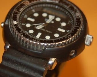 Hecho para adaptarse a Seiko H558-5000/5009 Arnie NEGRO Cubierta de plástico duradero Tuna Diver + 3 tornillos gratis