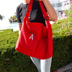 Personalized Embroidery Canvas Tote Bag, Bridesmaid Gifts Totes, Large Crossbody Bags with Zipper, Custom Name on Purse, Personalised Gift. Red