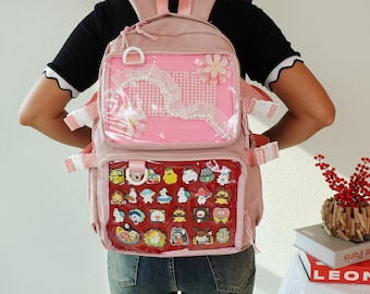 Doppeleinsätze Großer Ita-Rucksack, Kawaii Anime Schultasche, leichte, haltbare Itabag, niedlicher Display-Rucksack für Pins und Schlüsselanhänger.
