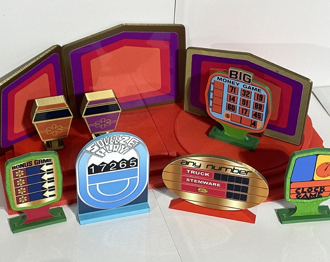 The "1993" Price is Right Stage and Turntable Playset - 15 in wide x 7 in deep x 5 in high www.facebook.com/AandM3DPrints/ www.makngames.com