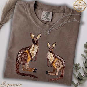 Kangaroo Comfort Colors T-shirt: Tryckt, broderad Aussie Nature-tröja
