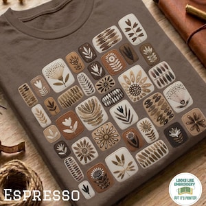 Botanisches Patchwork-Shirt : Cottagecore Comfort Colors bedrucktes Faux-Stickerei-T-Shirt