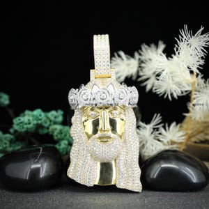 Iced Moissanite Jesus Pendant: Sterling Silver Hip-Hop Jewelry