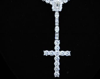 Colgante de cruz con incrustaciones de diamantes / Colgante de cruz de moissanita para bodas, para hombres y mujeres / Joyería hip hop / Regalo religioso / Colgante unisex llamativo