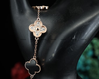 Pulsera de trébol de cuatro hojas / Chapado en oro rosa / Moissanita redonda / Joyería de la suerte / Regalo para ella / Pulsera de esmalte / Regalo de aniversario