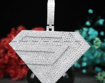 Colgante de moissanita helada en forma de diamante en plata de ley 925 / Collar llamativo de estilo hip hop / Charm brillante con aspecto de diamante