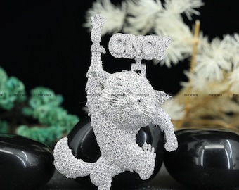Individuelle Handgefertigte Hip-Hop Fliegende Katze Anhänger | 3D Iced-Out Moissanit Diamant West Buchstabe Anhänger | 925 Sterling Silber Traum Anhänger