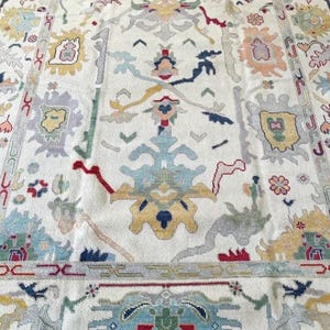 Oushak rug muted multi size 8x10/9x12/10x14 Hand-knotted Vintage Oushak Wool Area Rug for Living Room, Dining room.