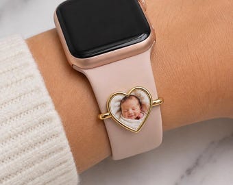 Montre connectée avec breloque photo personnalisée