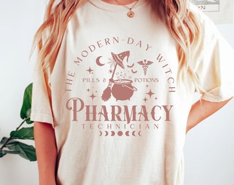 Pharmacy Tech Halloween Shirt, Halloween Pharmacy Tech Tshirt, Pharmacy Witch Tee, Apothecary Tshirt, Halloween CPhT Shirt, Comfort Colors