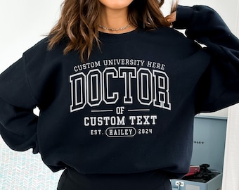 Sudadera de médico personalizada, suéter personalizado con título de médico, regalo personalizado para médico novel, sudadera de doctorado personalizada, regalo de graduación de doctorado