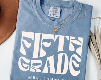 Custom Fifth Grade Teacher Shirt, 5th Grade Teacher Shirt, Gift for Elementary School Teacher Tshirt, Grade Level Teacher Tee, Retro Teacher
