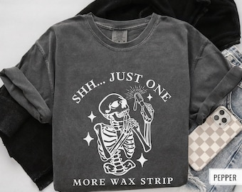 Camiseta de esteticista, camiseta de Halloween de esteticista, regalo para esteticista, regalo de esteticista, camiseta divertida de esteticista, especialista en cera, colores cómodos