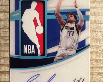 Luka Doncic 2018 RP Autograph Facsimile Rookie Card Dallas Mavericks Mint Condition