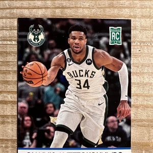 Giannis Antetokounmpo 2013 Rookie Card Milwaukee Bucks