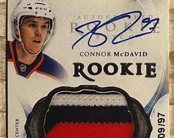Connor McDavid 2016 Exq autographe imprimé en télécopieur Patch Rookie Card Oilers État neuf