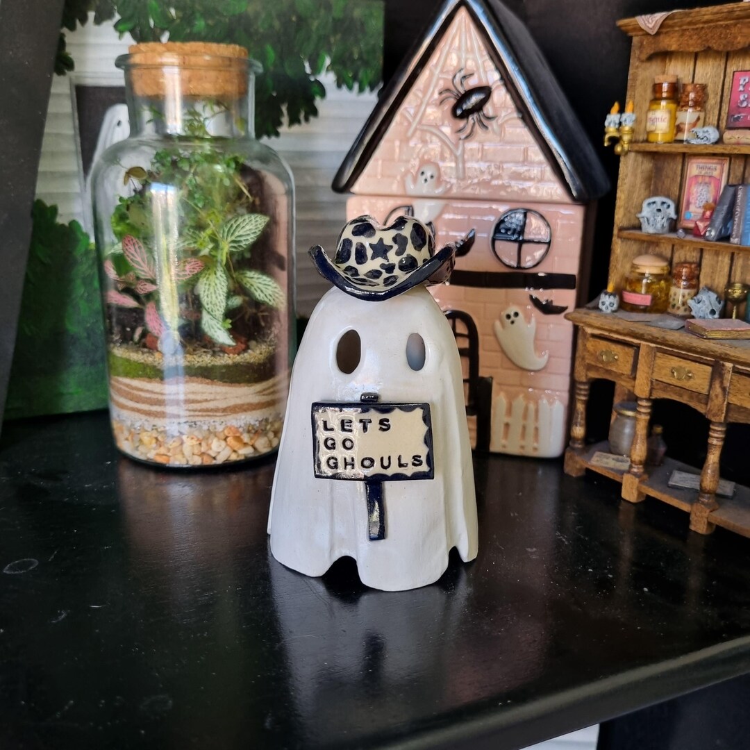 4.5in Large Ceramic Sheet Ghost Boo With Cow Print Cowboy Hat and Sign ...