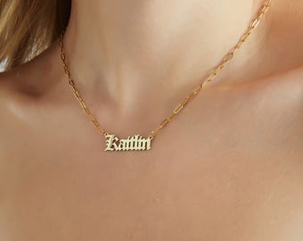 Personalisierte Halskette für Geschenk, Gold Name Halskette, perfektes Geschenk für Mama, zierliche Namen Halskette, individueller Schmuck