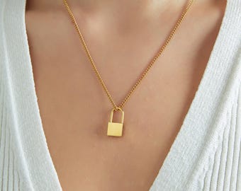18K Gold Padlock Charm Necklace • Lock Layering Necklace • Padlock Pendant • Gift for Her • Christmas Gift • Gift for Mom