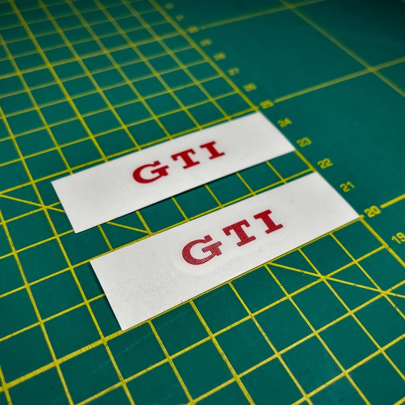 2 pegatinas de vinilo premium para volante, emblema GTI VW Golf 7 GTI Facelift imagen 4