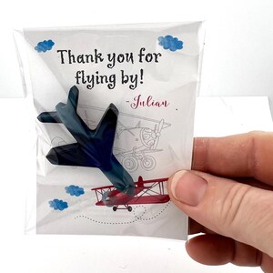 Recuerdos de fiesta de crayones de avión – Regalo de cumpleaños de avión – Recuerdo para colorear con crayones de avión – Crayones de avión para niños – Recuerdos de cumpleaños de piloto imagen 5