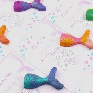 Recuerdos de fiesta de crayones de sirena – Regalo de cumpleaños de sirena – Recuerdo para colorear bajo el mar – Crayones de sirena para niños – Bolsa de fiesta mágica